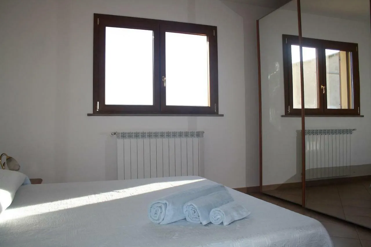 Il Giardino Villa Riotorto 0*,